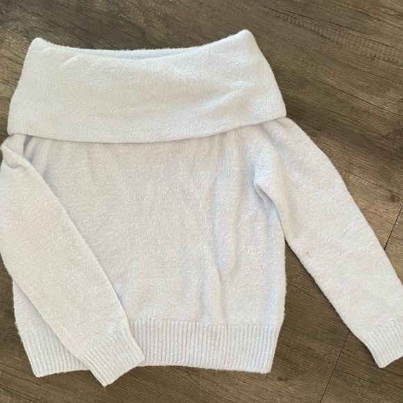 Off the shoulder light blue women’s sweater - Picture 1 of 2